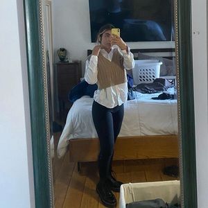 Meet your Posher, Alondra